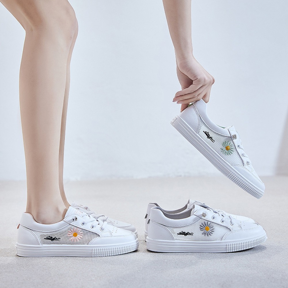 Women's Mesh White Summer New Breathable Running Shoes Flat Sneakers